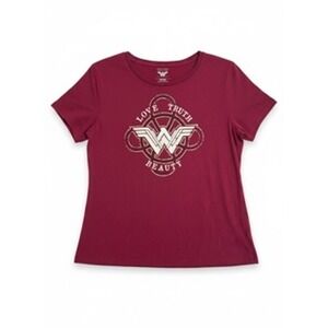 Wonder Woman Graphic Tee Burgundy Love Truth Beauty Shirt XL DC Comics